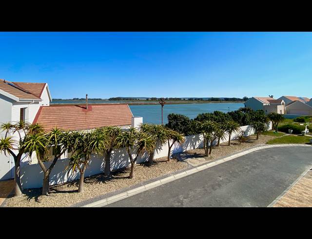 3 BEDROOM HOUSE FOR SALE IN PORT OWEN